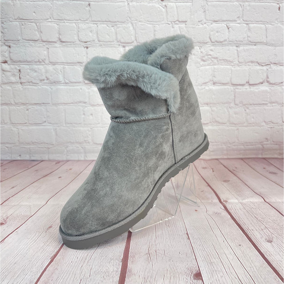 Cushionaire Kenzie Cozy Hidden Wedge Gray Boots Women’s Size 9 - Picture 4 of 11